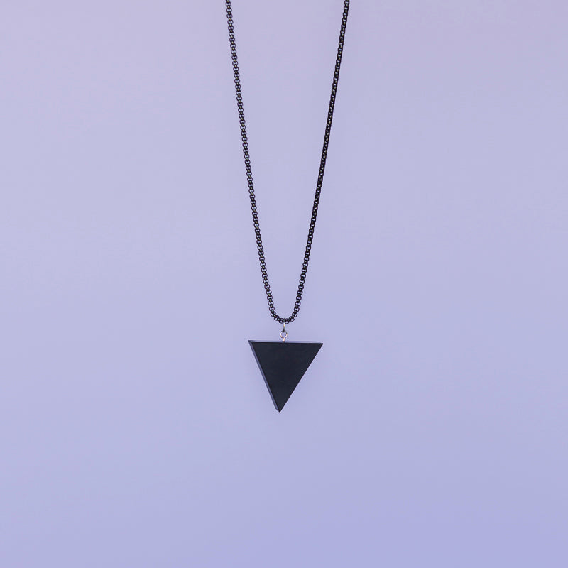 SHUNGUITE TRIANGLE by AURA