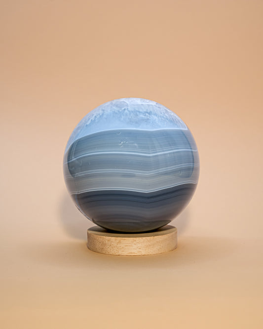 GREY AGATE SPHERE