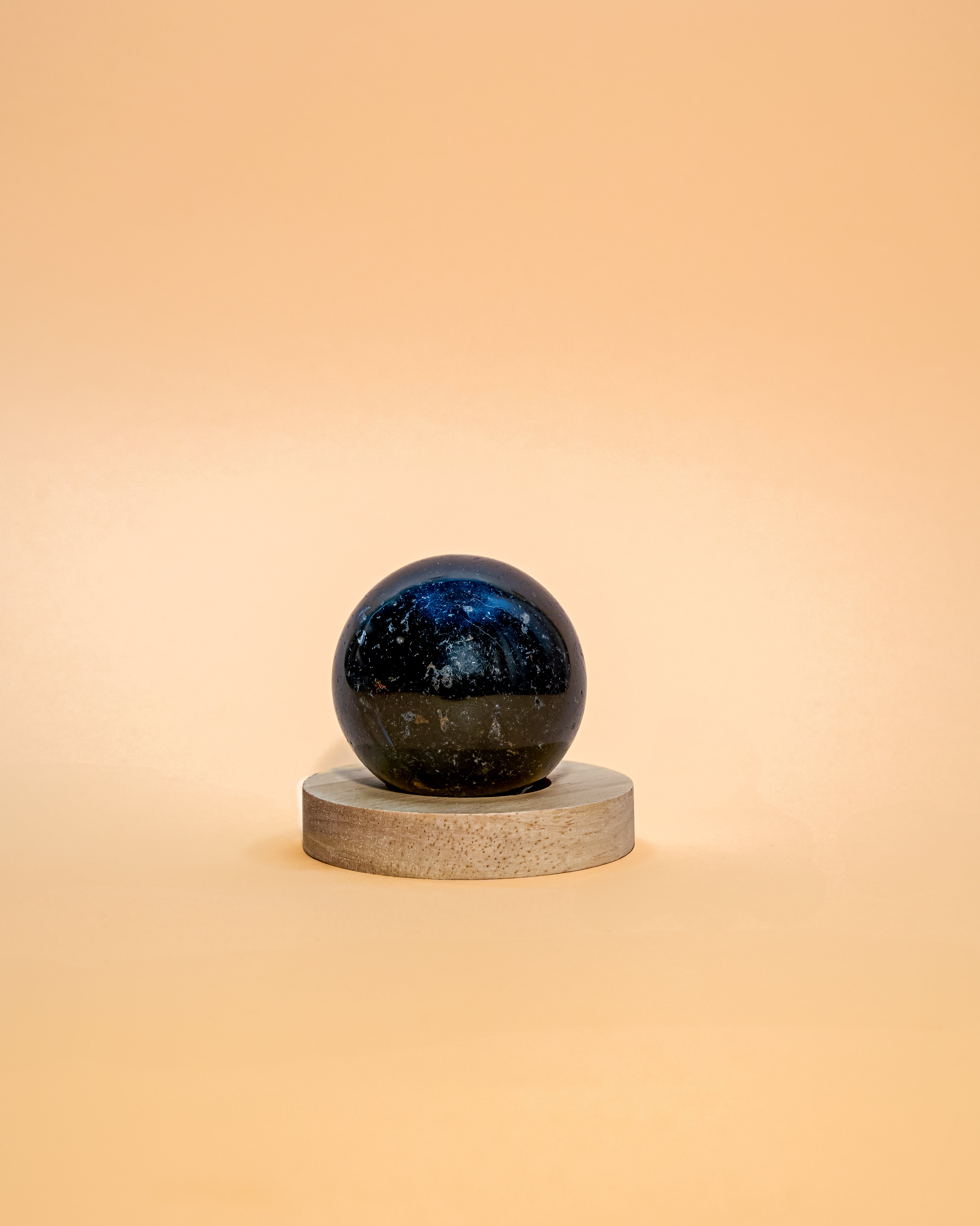ESFERA TURMALINA PULIDA PEQUEÑA