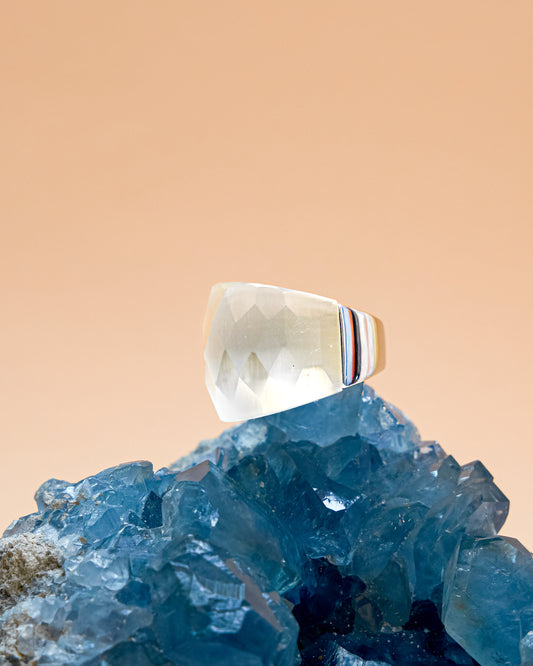 ANILLO OJO DE GATO GRIS FACETADO