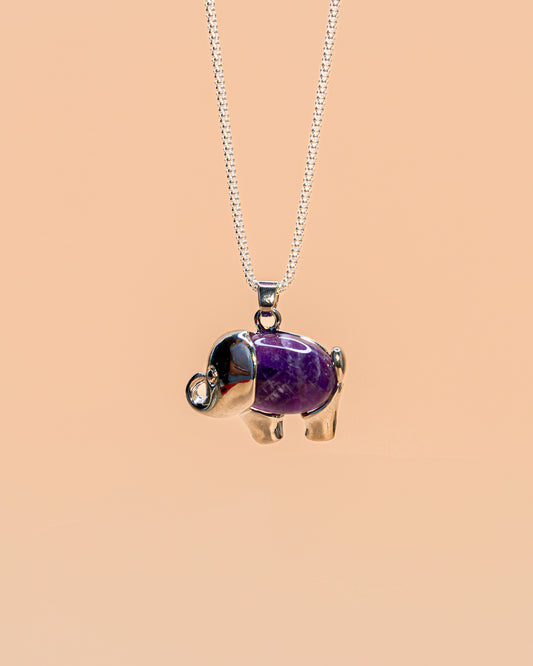 AMETHYST ELEPHANT PENDANT WITH SILVER CHAIN
