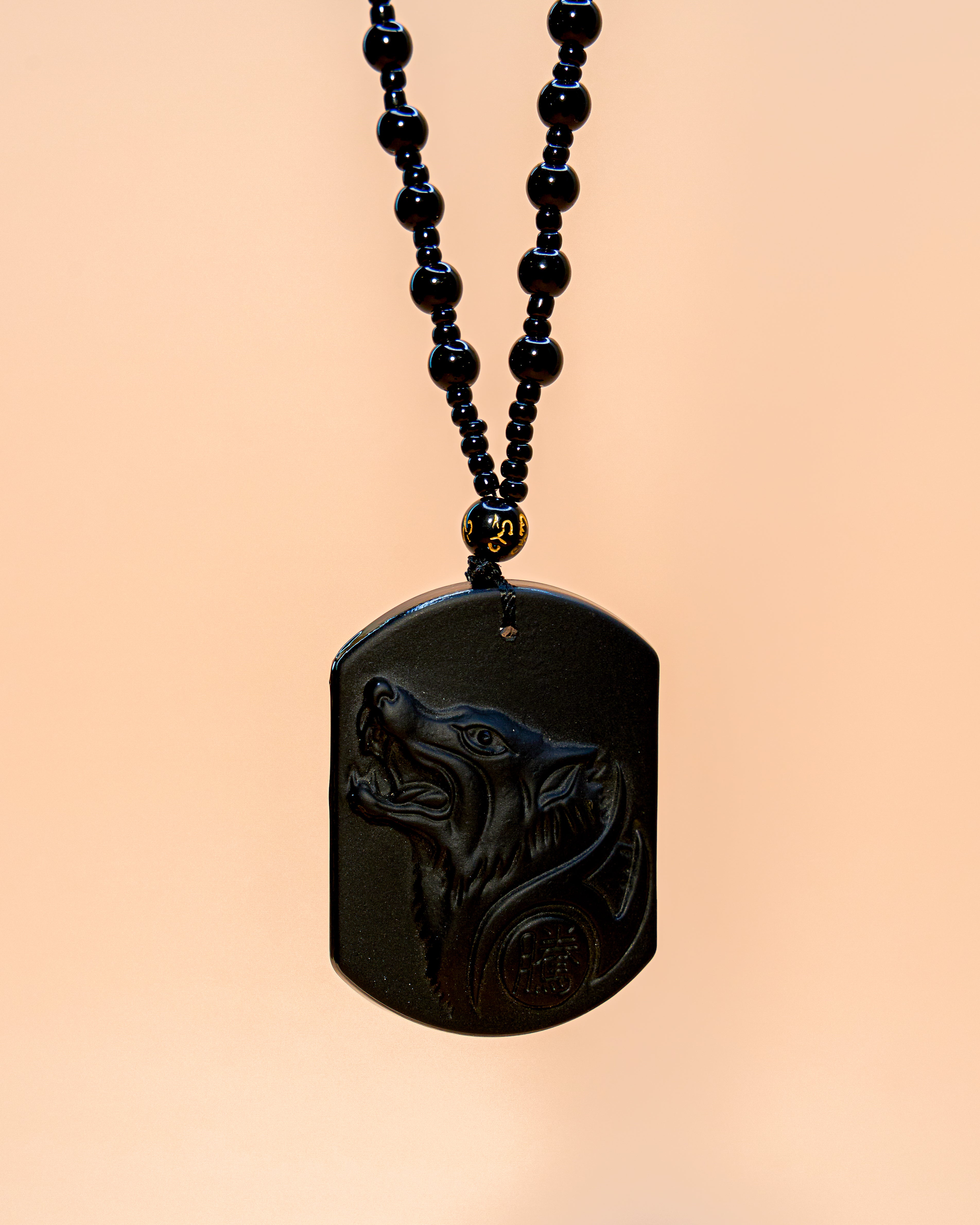 CADENA LOBO DE ONIX