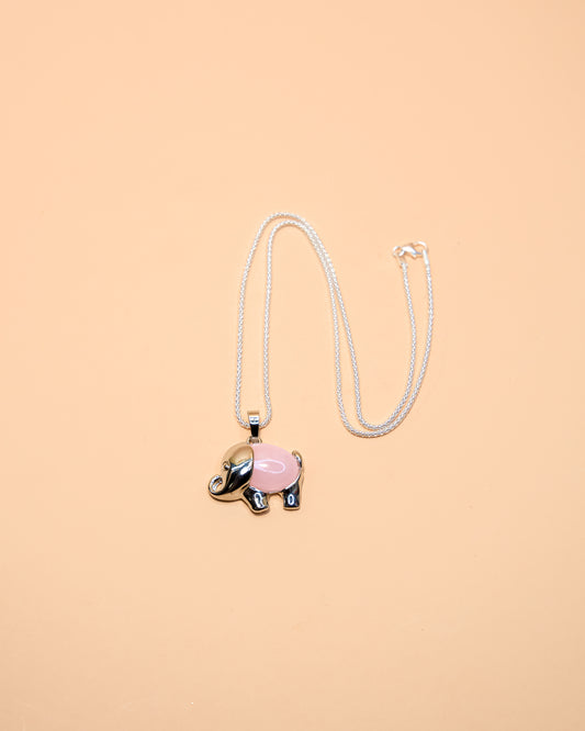 ELEPHANT PENDANT WITH ROSE QUARTZ AND SILVER CHAIN