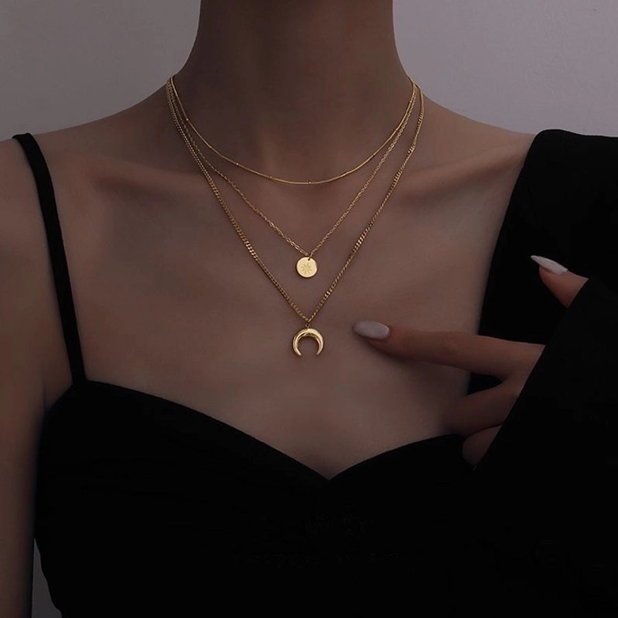 MOON CHAIN NECKLACE